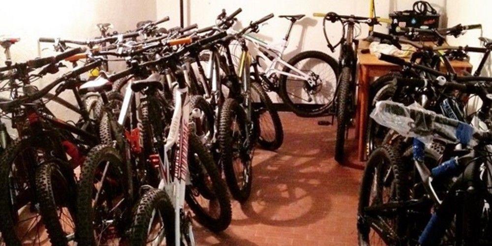 Hotel Maine Finale Ligure Bagian luar foto